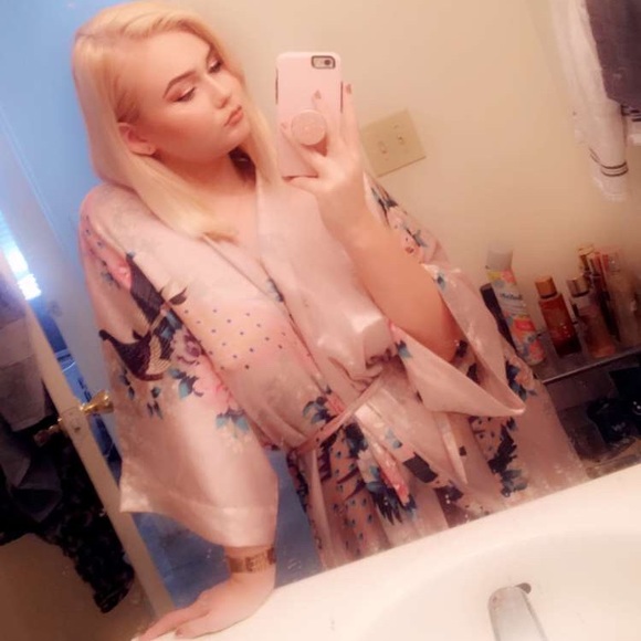 Meet your Posher, Masey - Picture 1 of 2